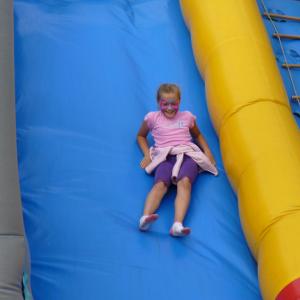 Riesenrutsche auf dem Weltkindertag in Husum